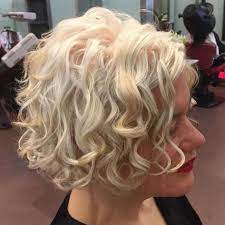 Short Curly Blonde Bob Short Blonde Curly Hair Curly Hair Styles Naturally Blonde Curly Bob