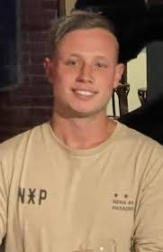 Aaron Devereux's Instagram, Twitter & Facebook