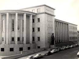 Ambas as edições foram lançadas em maio 2019 no âmbito do projeto a arte do palácio para todos através do qual a tacitus concebeu igualmente um percurso interpretativo no palácio da justiça do porto. Palacio Da Justica Do Porto Ahfml