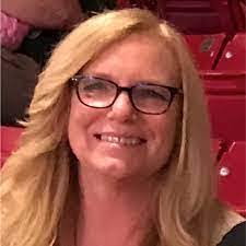 Gail Cahill's Instagram, Twitter & Facebook