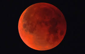 En france, vous pouvez l’admirer pleine les soirs des 25 et 26 mai. Une Rare Super Lune Bleue De Sang A Brille Dans Le Ciel Le Devoir