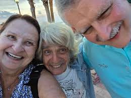 Chris and Karen Kistler meet the cat man!!