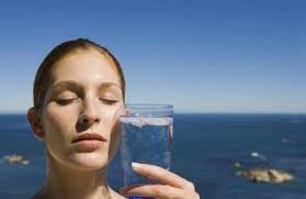 The Use Of Salt Water For Washing The Mouth Salt Water Cleanse Salt Water Rinse Mouth Salt And Water