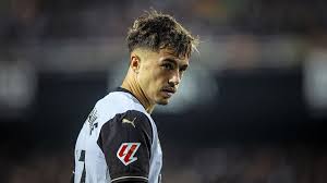 Kalinka Fox naked imagery- the journey into sensual beauty and artistry