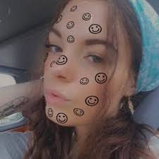 hattie doyle (@hattiecantlife)