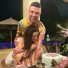 Jessica biel is shedding light on secretly welcoming her second child with justin timberlake midway through 2020. Jessica Biel Justin Timberlake Break Divorce Rumors With Pic
