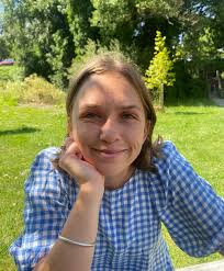 Life's been pretty quiet lately. I don't have anything exciting to share.  Just that I'v been working a lot, and it's taking up most of my energy.  Sometimes I feel like I'm