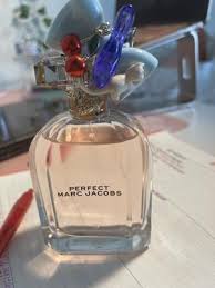 Modern, bright, and feminine, perfect is an unconventional yet harmonious clash of fresh floral and calming smooth notes. Perfect Eau De Parfum Marc Jacobs Fragrances Sephora