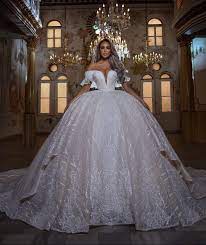 فساتين عرايس المملكة on instagram للطلب والاستفسار التواصل دايركت او على الواتساب 009 in 2021 wedding dresses dream wedding dresses gorgeous wedding dress