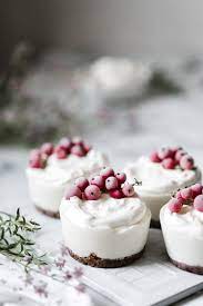 No Bake Frozen Coconut Cakes Use Your Noodles Recipe Desserts Food Delicious Desserts