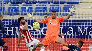 During the first half of spain's euro 2020 knockout stage match against croatia, spanish midfielder pedri passed the ball back towards simon. The Sad Record Of Unai Simon That Complicates A Month Of The Eurocup Luis Enrique Has A Problem In The Goal The News 24