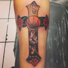 45 Sportliche Arten Von Basketball Tattoos Designs Bedeutungen Beruhmte Promis 2018 Arten Basketball Bedeutungen Beruhmte Designs Sportliche Tatt