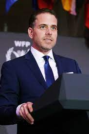 Biden whistleblower tony bobulinski is reportedly set to play recordings of biden family operatives begging him to be silent, on a television segment on tuesday that donald trump jr claims will be lit. Hunter Biden S Work In Ukraine Emerges As A Potential 2020 Scandal Vanity Fair