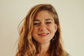 Clara Abad's Instagram, Twitter & Facebook