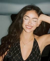 Aymen khan (aymenayaz1)