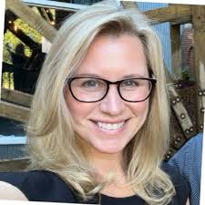 This Veteran's Day, we're proud to honor two incredible members of our For  The Win Robotics team James Perino and Ceasar Damas. Both are former U.S.  Air Force helicopter mechanics who now