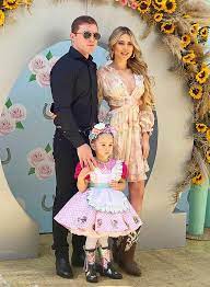 Fernanda gomez and canelo alvarez instagram via @fernandagmtz. El Ultraprivado Mundo De Sa Uacute L Canelo Aacute Lvarez Iquest Qu Eacute Dijo Sobre La Boda Con Fernanda G Oacute Mez People En Espanol