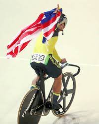 Dato' muhammad azizulhasni bin awang dpmt kmn amn (born 5 january 1988) is a malaysian professional track cyclist. Cycling Malaysia Working With Vorteq To Prepare Best Bike For Azizul The Star