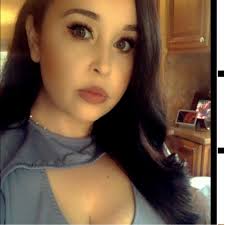 Do kindergarten classes have two teachers in the room?