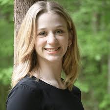 Stephanie Wix's Instagram, Twitter & Facebook