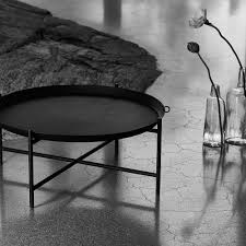 Une Table Basse Ronde Pour Un Salon Cosy Table Basse Acier Table Basse Et Table Basse Ronde