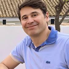 A way-too-simple model of urgency in the buyer's mind (standard handwriting  apology here), but one that I've found useful for thinking about how  narrative positioning can boost it. Implications:…