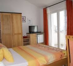 5 bedroom villa in krk to rent from £1394 pw, with a private pool. Hotelbilder Haus Magdalena Krk Stadt Holidaycheck