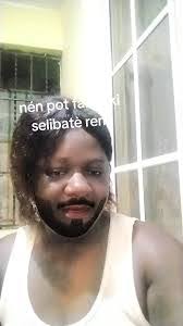 Leanne Raymond's Instagram, Twitter & Facebook