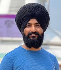 Navdeep Brar's Instagram, Twitter & Facebook