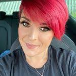 Jacklyn Marsh's Instagram, Twitter & Facebook