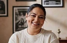 نيفين مندور - ويكيبيديا