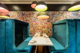 بالصور زافران يفتتح مطعمه الهندي الأول في السعودية سفاري نت