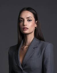 Venus Vafa - IMDb