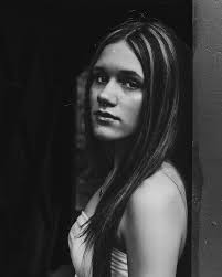 There's something about that newborn scrunch and fresh baby that I love so  much. I could snuggle babies all day long… @vikaa_2992 Thanks for allowing  me to soak up some new baby