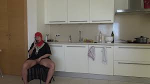 شرموطة لبنانية تعزم نجار نياك زبرو كبير ينيك طيزها الضيق