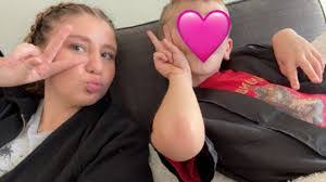 Rhonda Cribbs's Instagram, Twitter & Facebook