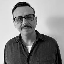 Daniel Spicer's Instagram, Twitter & Facebook