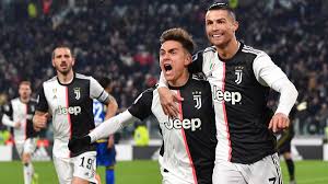 All information about juventus (serie a) current squad with market values transfers rumours player stats fixtures news. Dem Fc Bayern Einen Schritt Voraus Juventus Gewagtes Spiel Mit Ronaldo Und Dybala Eurosport