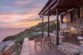 4873 ferienhäuser & ferienwohnungen urlaub am meer in italien für ihren urlaub provisionsfrei und günstig von privat mieten. Sardinien Villa Mit Pool Direkt Am Meer Mieten Carla Regina Capitana Cagliari Ca Ferienhaus Sardinien Ferienhaus Direkt Am Meer Ferienhaus Korsika