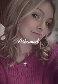 Mckenzie Quinn's Instagram, Twitter & Facebook