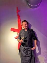 Pin Su Restaurants Chef