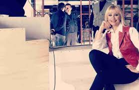 Lunedì 5 luglio 2021 raffaella carrà è morta, lasciando tutti. O6mtjcsysqf6mm