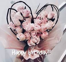 In questa pagina troverete alcune nostre proposte per augurare il buon compleanno in italy, per un elenco completo di tutti i prodotti disponibili visitate il nostro catalogo di omaggi floreali disponibile online. Immagini Buon Compleanno Fiori Rose Buongiornoamore Com
