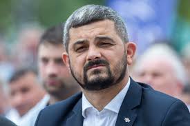 Krzysztof sobolewski napisał/a odpowiedź do twojego komentarza. Krzysztof Sobolewski Sa Sygnaly Od Pawla Kukiza