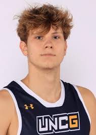 Alex Forde's Instagram, Twitter & Facebook