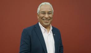 As conversas de esquina estão de regresso para uma nova semana, com um novo programa. Cristina Ferreira Leva Antonio Costa Para A Cozinha Saiba O Que Fez O Primeiro Ministro