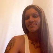 Stream Julia Palomar music