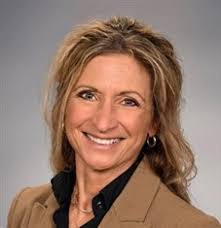 Katie Roos's Instagram, Twitter & Facebook