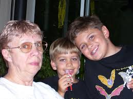 Dear Friends, Leanne Warmstein reached out to me today to share that her  beloved mother our friend, RUTH FERSHTMAN passed away peacefully