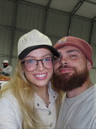 Kayla Faye Hendricks (@kaylahendrickss_) • Instagram photos and videos